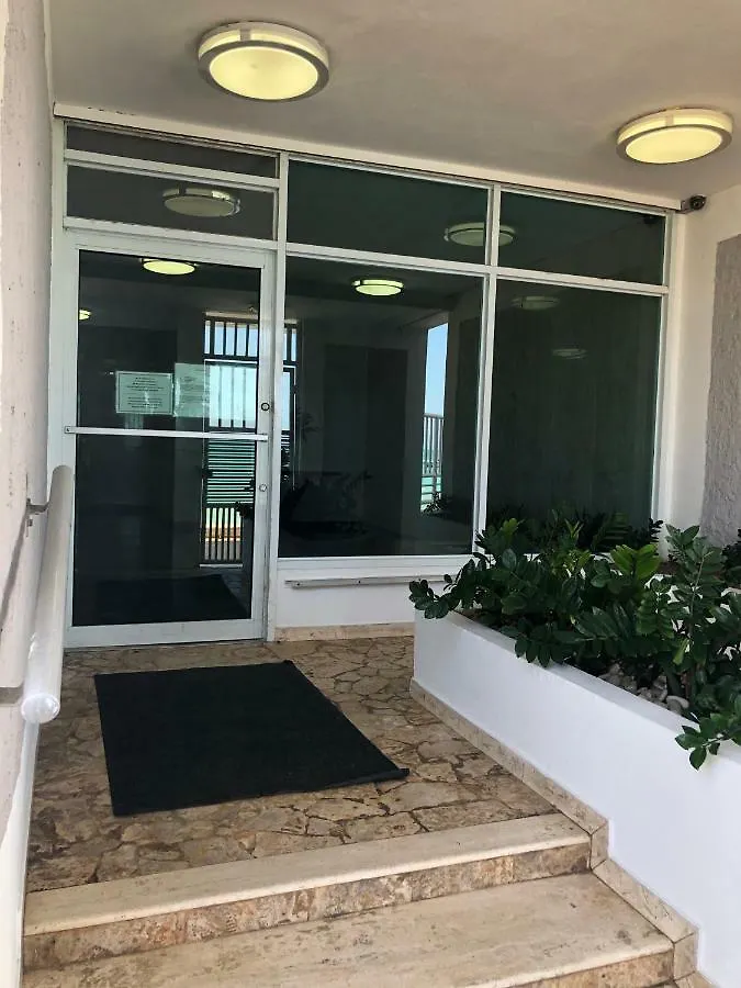 Hotel Amapola Beachfront Studio San Juan Apartment